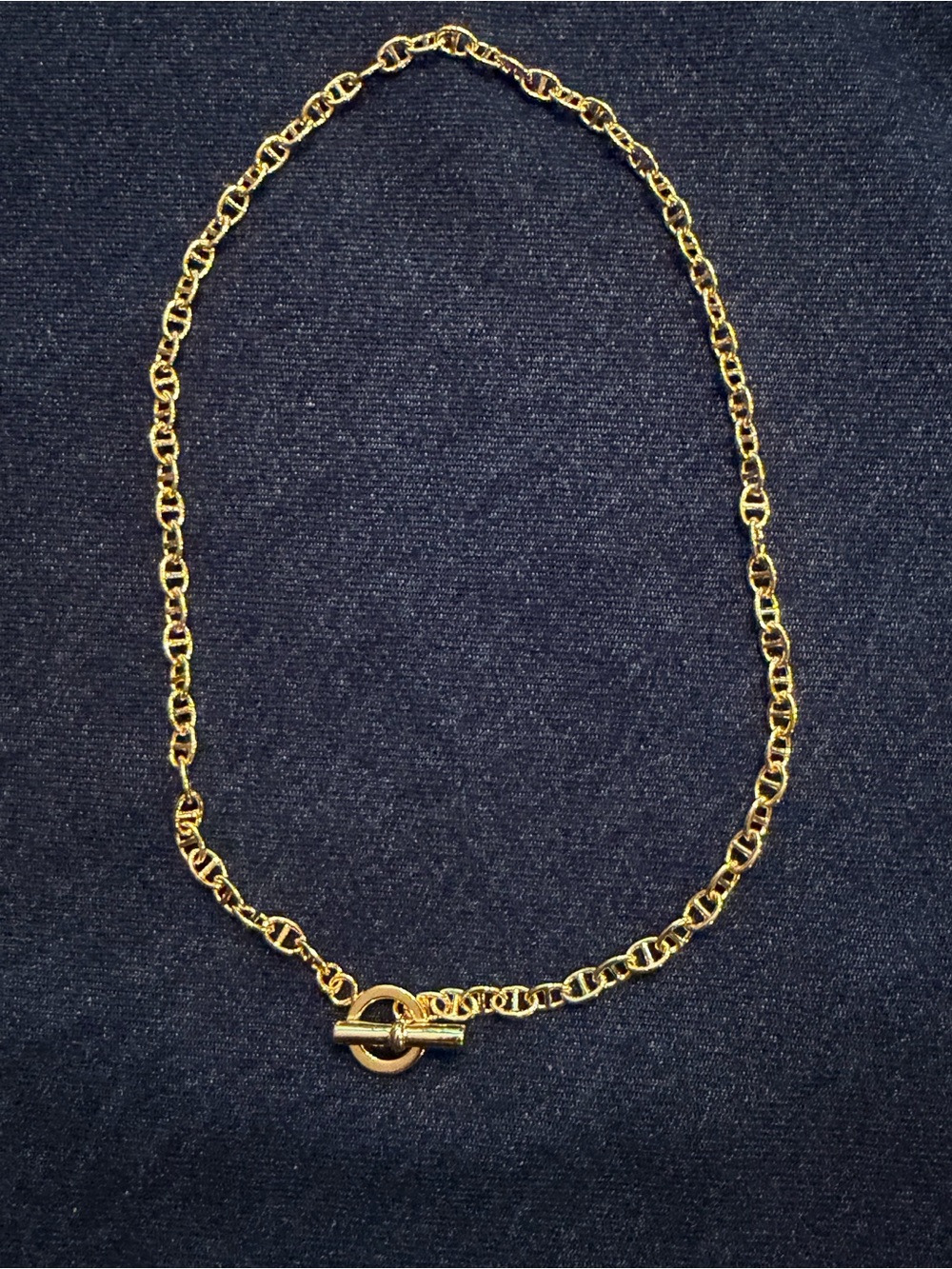 Kendra Scott gold toggle necklace